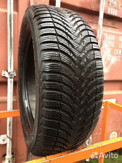 Michelin Alpin A4 215/55 R16