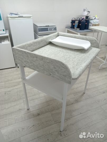 Пеленальный стол, детские весы