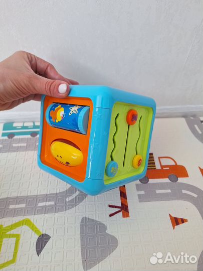 Развивающие игрушки