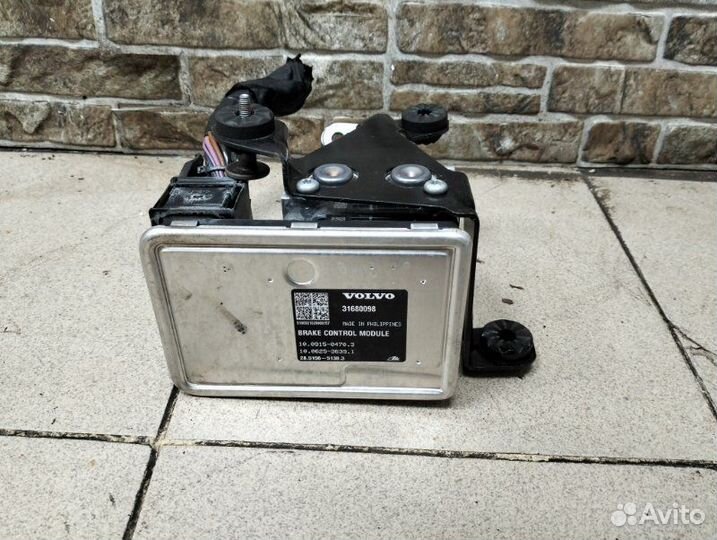 Блок управления тормозами/насос ABS Volvo XC90