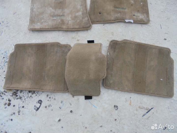 Коврики комплект Toyota Avensis AZT251 2AZ-FSE