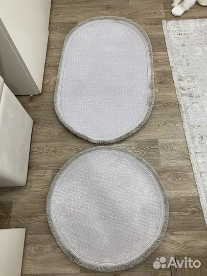 Коврики для ванной и туалета