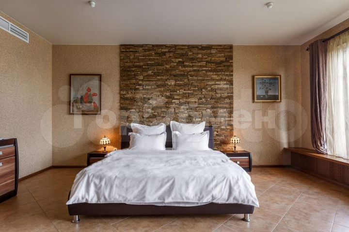 Продам гостиница, 2400 м²
