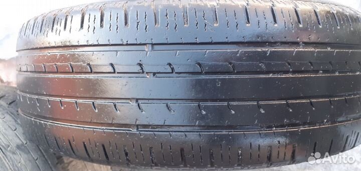 Goodyear EfficientGrip 225/70 R16 103H