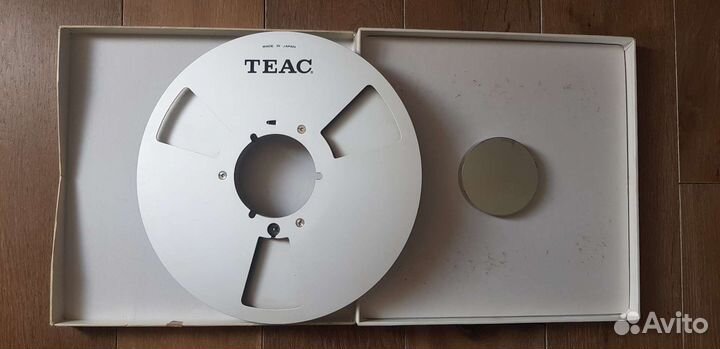 Продам катушки.Оригинал в родных коробках