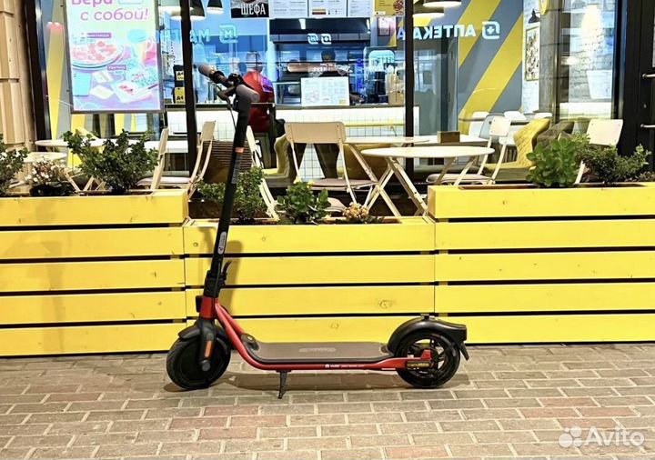 Самокат ninebot d18u