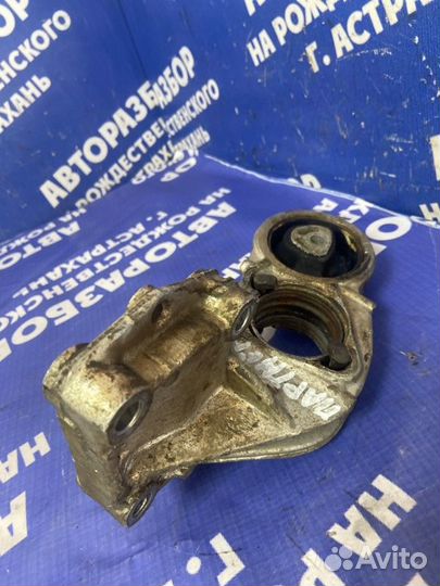 Опора полуоси. Peugeot Partner грузовой-фургон