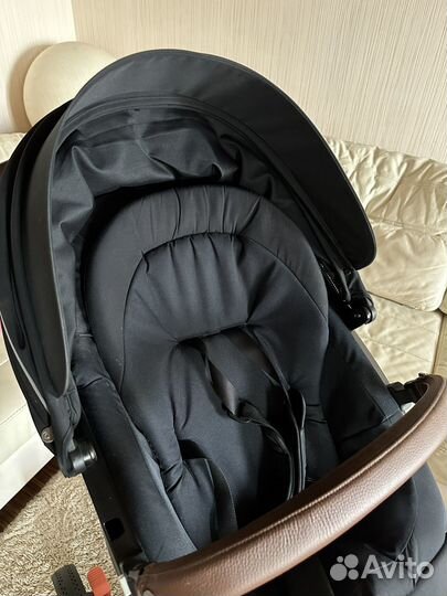 Прогулочная коляска stokke
