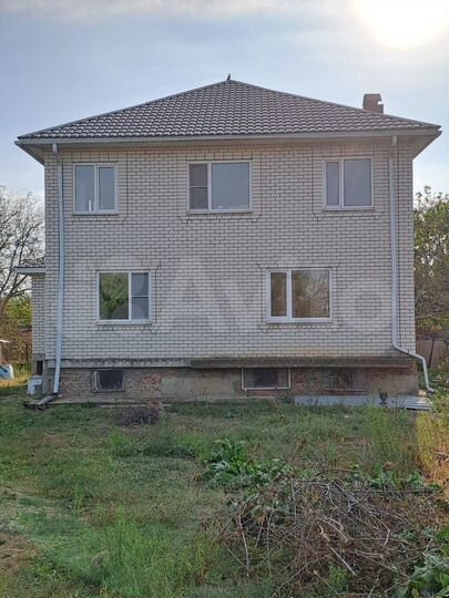 Дом 386,6 м² на участке 23,4 сот.