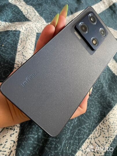 Infinix NOTE 30 Pro, 8/256 ГБ