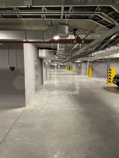 Машиноместо