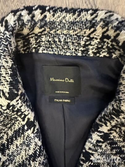 Пальто Massimo Dutti и сапоги Geox