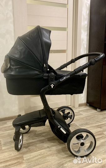 Коляска из эко кожи