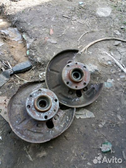Ступица ваз 21083 передние в сборе
