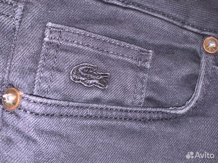 Синие брюки джинсы Lacoste