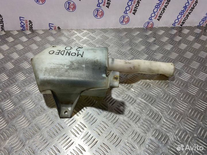 Бачок омывателя Ford Mondeo 3
