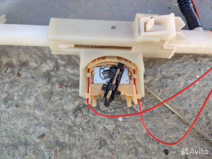 Датчик уровня топлива Nissan X-Trail NT32-027253