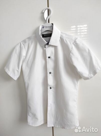 Школьный костюм и рубашки для мальчика 128