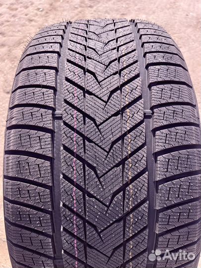 iLink SnowGripper II 295/40 R21 75U