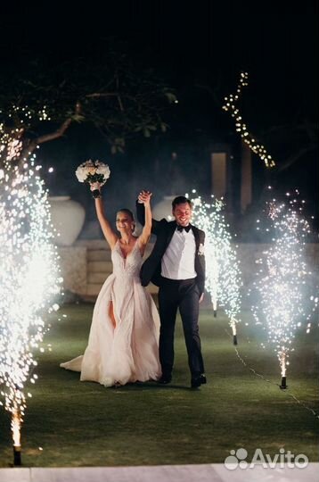 Свадебный фонтан фейерверк