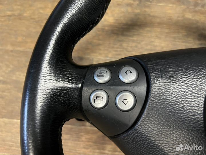 Руль Mercedes W203 Спорт с лепестками