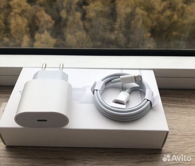 Быстрая Зарядка для iPhone 20W