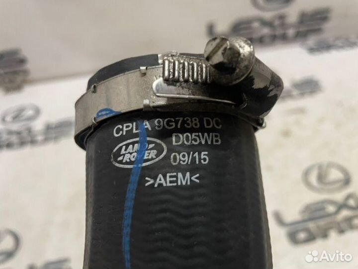 Патрубок интеркулера правый Land Rover Range Rover