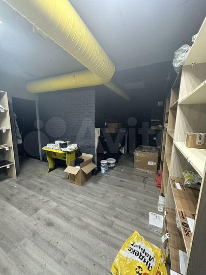 Торговая площадь, 60 м²