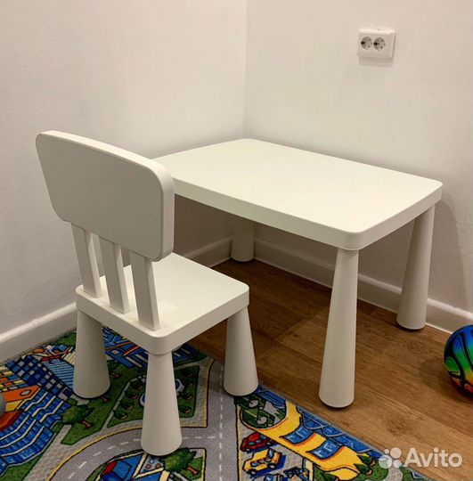 Детский стол и стул IKEA
