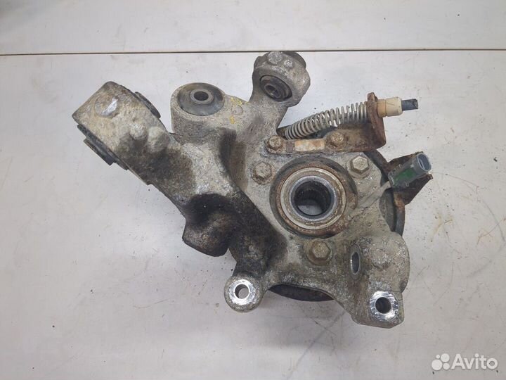 Ступица (кулак, цапфа) Cadillac SRX, 2005