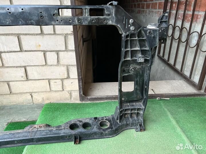 Панель радиаторов kia sportage 2017 г.в