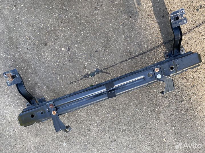 Усилитель бампера передний Citroen C3 A51