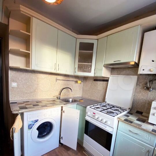 2-к. квартира, 47 м², 4/5 эт.