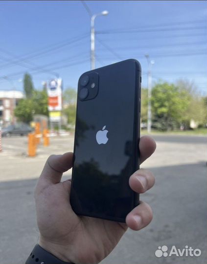 iPhone 11