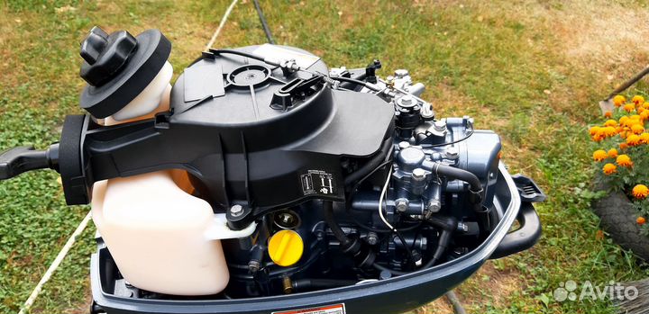 Лодочный мотор