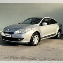 Renault Fluence 1.6 MT, 2011, 246 571 км, с пробегом, цена 645 000 руб.