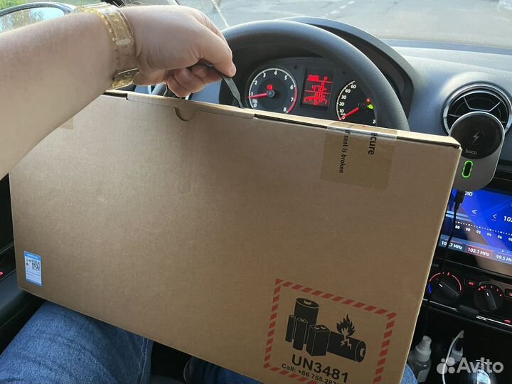 Ноутбук новый Huawei Matebook B3-520