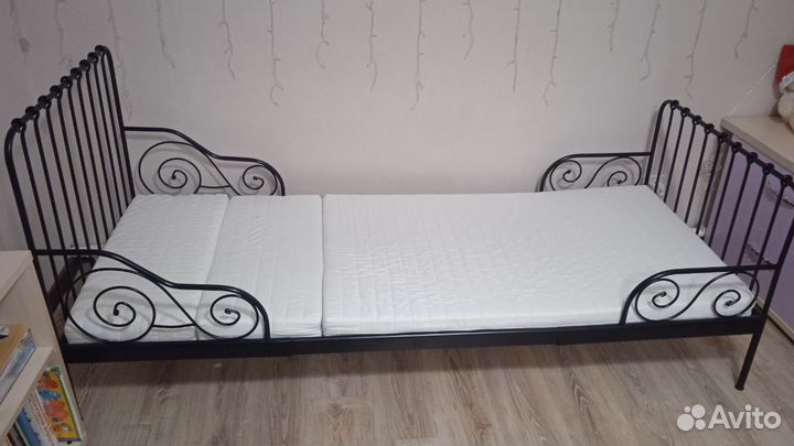 Кровать IKEA металлическая