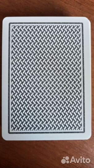 Игральные карты пластиковые