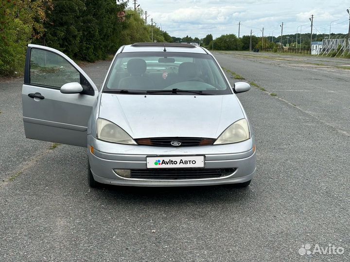 Ford Focus 2.0 AT, 2000, 250 000 км