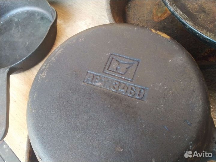 Чугунная сковорода СССР