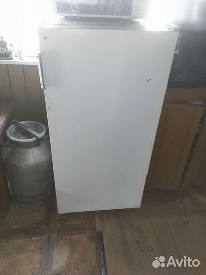 Холодильник на запчасти