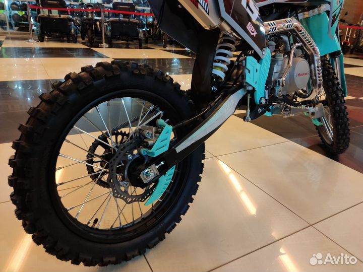 MotoLand JKS 125 E 19/16