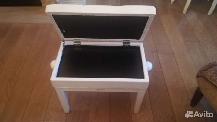 Банкетка для пианино с ящиком белая