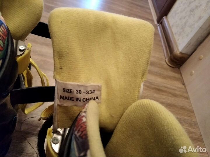 Роликовые коньки