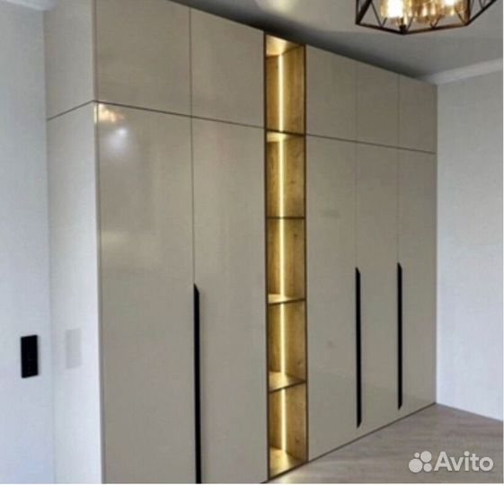 Шкаф на заказ прованс