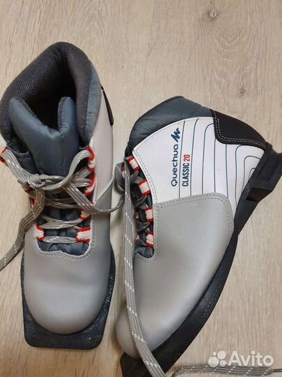 Лыжные ботинки классические