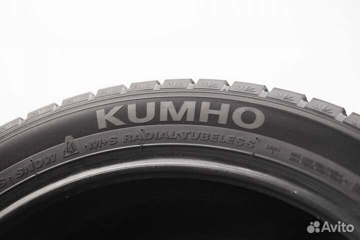 Kumho WinterCraft Ice Wi51 235/45 R18 98T