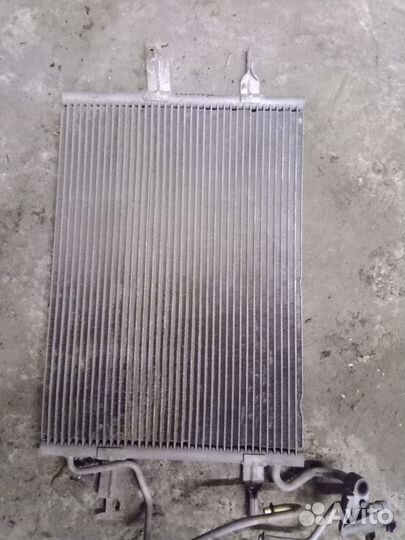 Радиатор кондиционера Опель Мерива