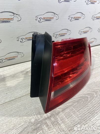 Фонарь задний правый в крыло Audi A4 B8 07-12